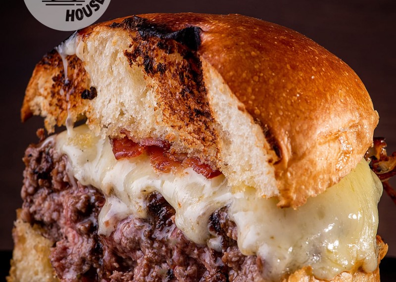 Pirony's Burger House
