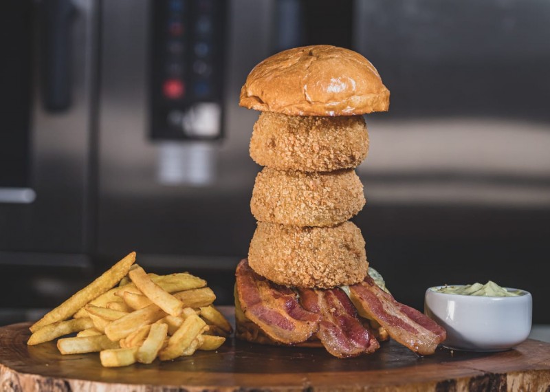 Dini's Burger