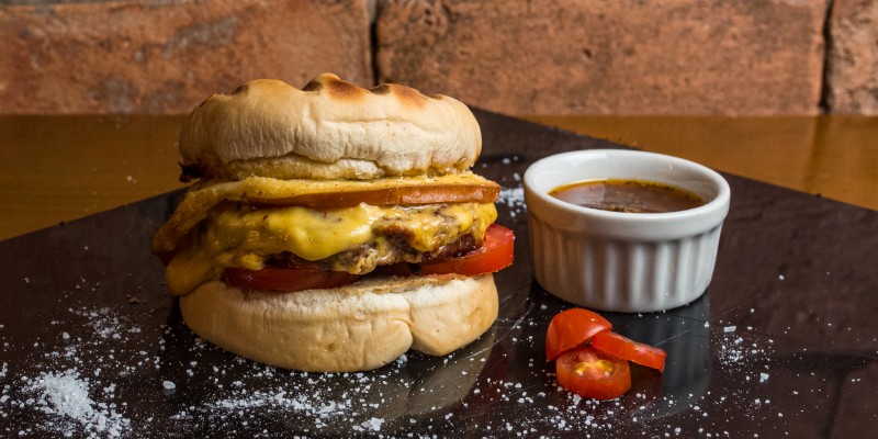 Burger Tchica Provoleta